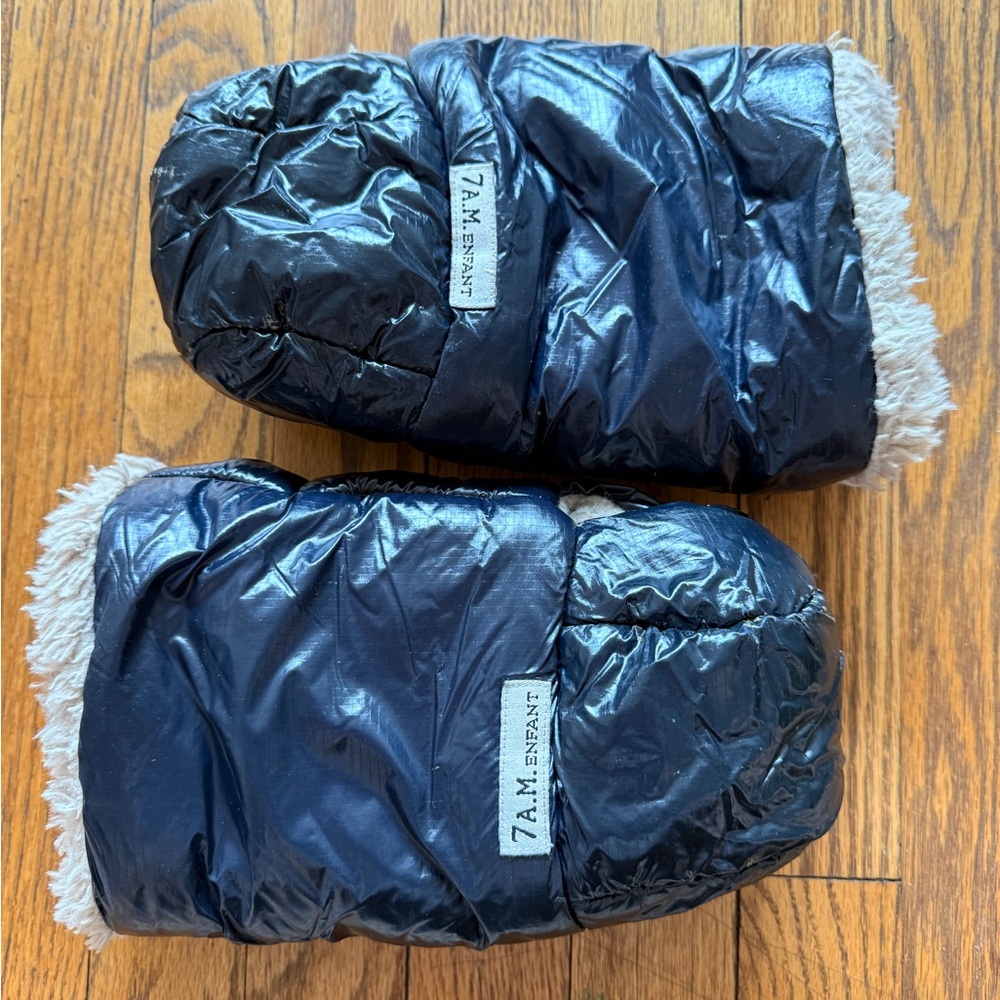 7 AM enfant hand warmer muffs